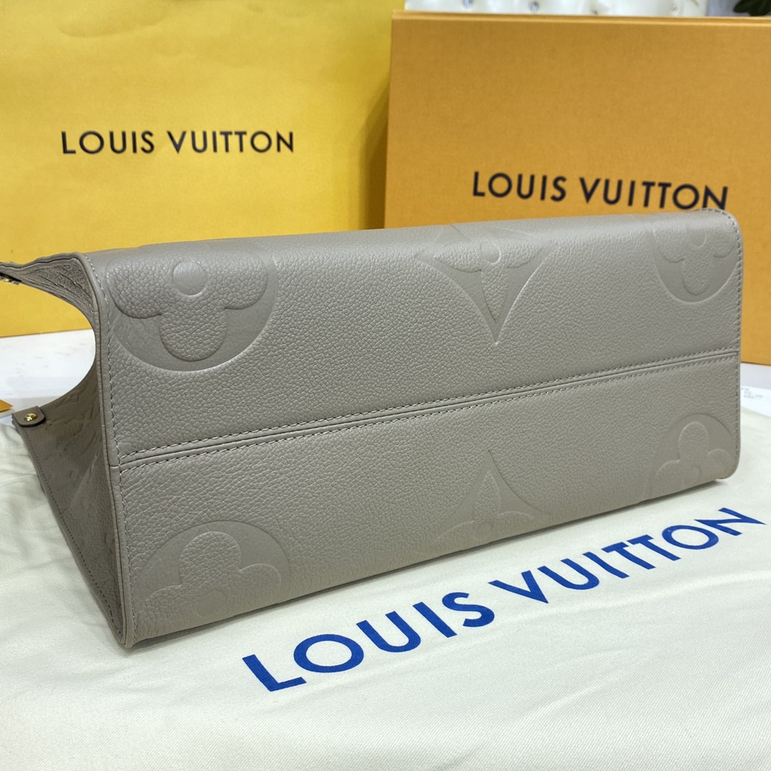 Louis Vuitton ONTHEGO MM Monogram Handbag M45607 Tourterelle Beige